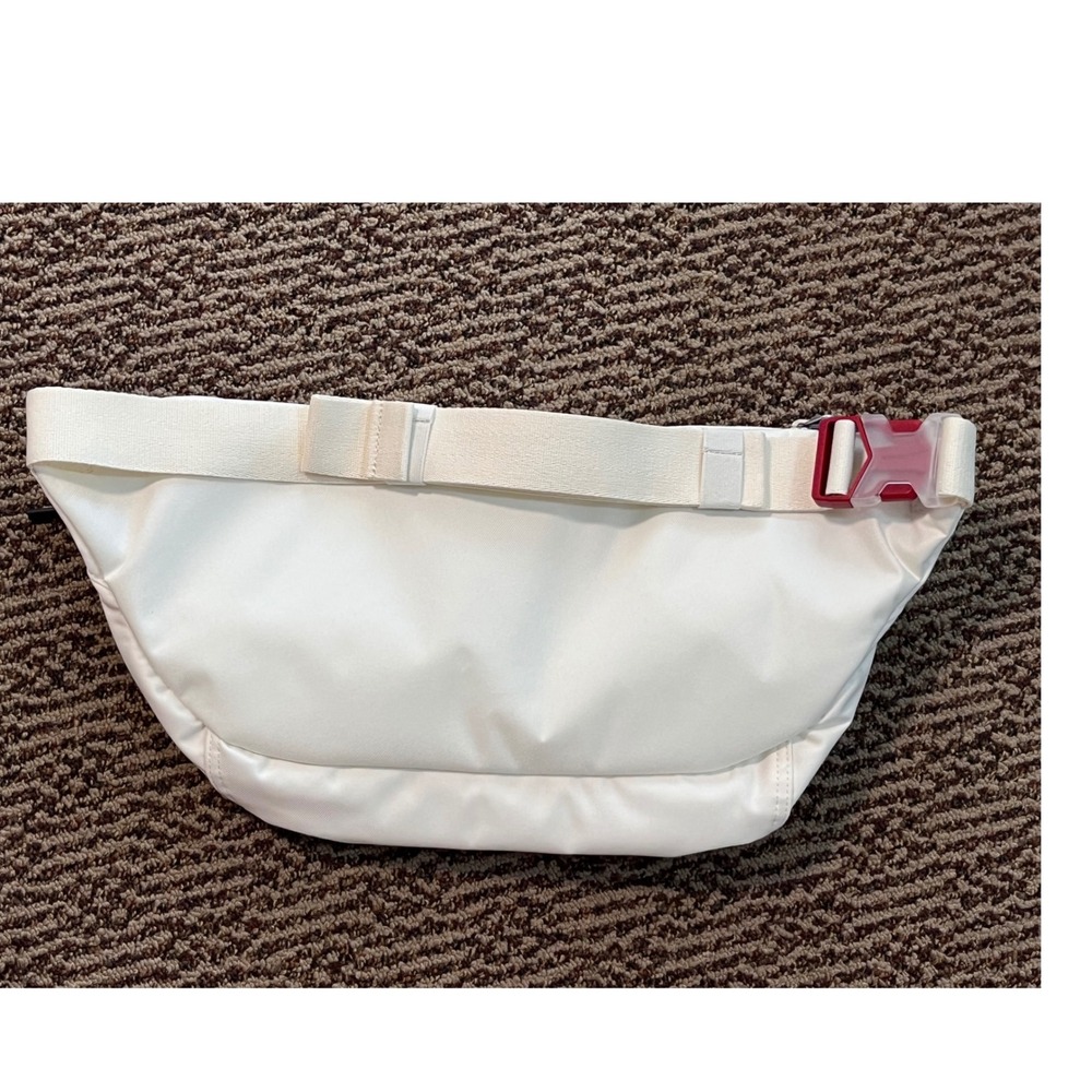 Nike Premium Hip Pack Sail White Pegasus Graphic Fanny Pack IQ0978-133 8L - Picture 2 of 7